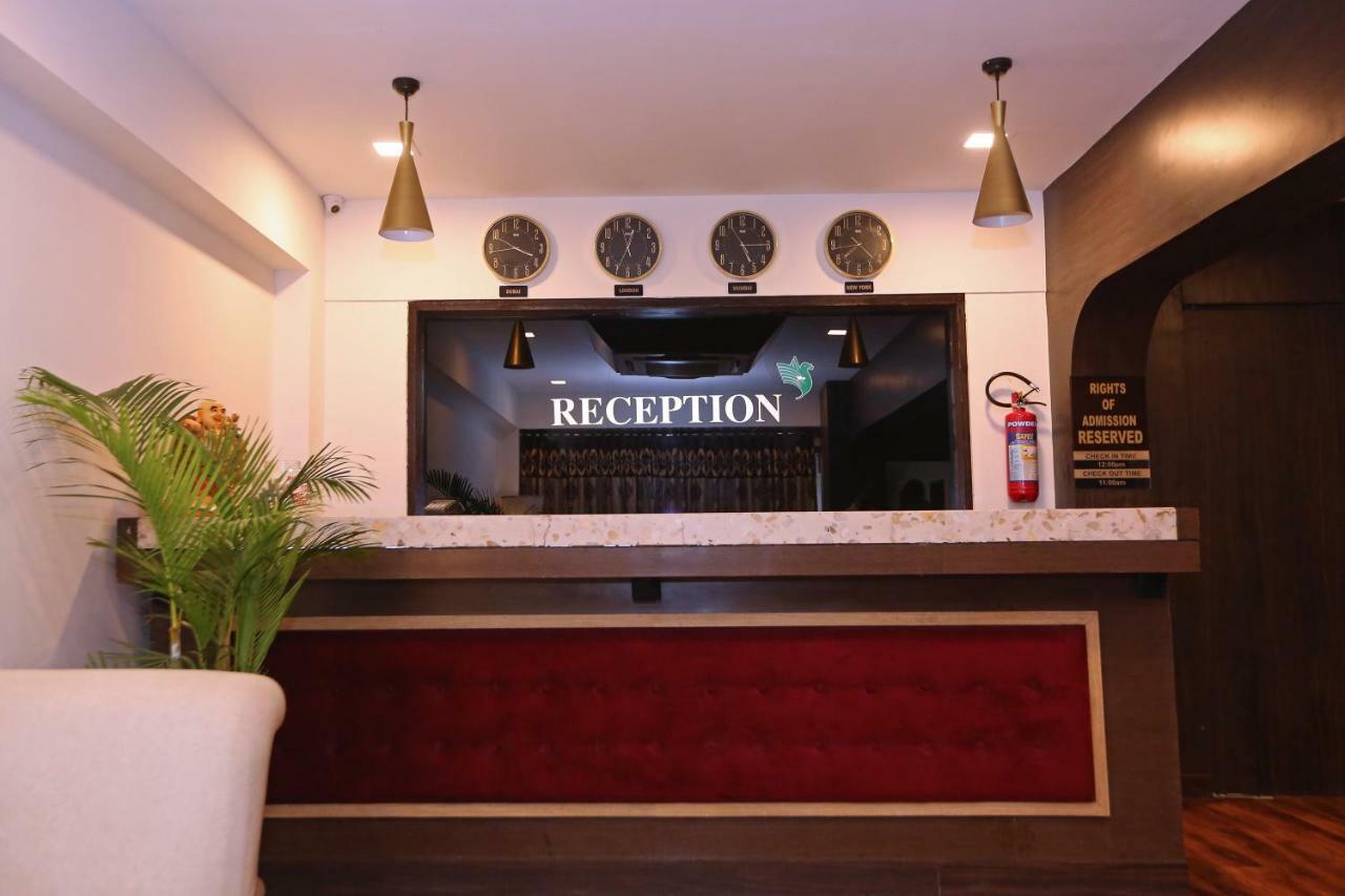 Hotel Shantidoot, Dadar Mālād Eksteriør billede
